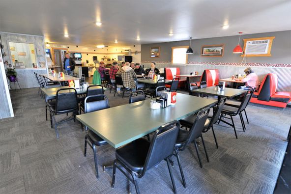 Toronto Café and Lounge: 485 Main Ave, Toronto, SD 57268